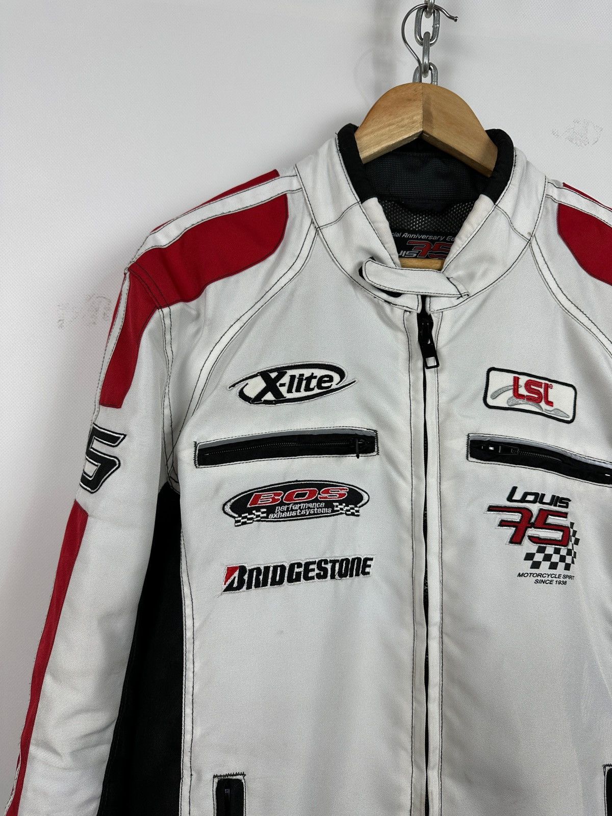 Vintage Vintage Bridgestone Louis 75 Motorcycle Racing Jacket Size US L / EU 52-54 / 3 - 12 Thumbnail