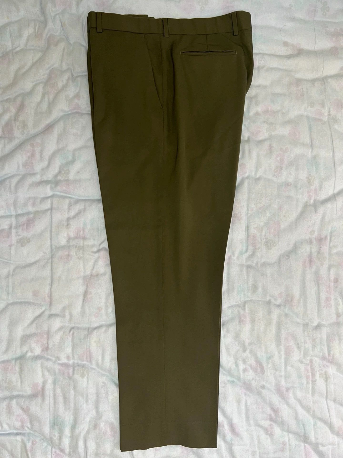 Dior Dior men's 52 military green new basic trousers Size US 36 / EU 52 - 1 Thumbnail