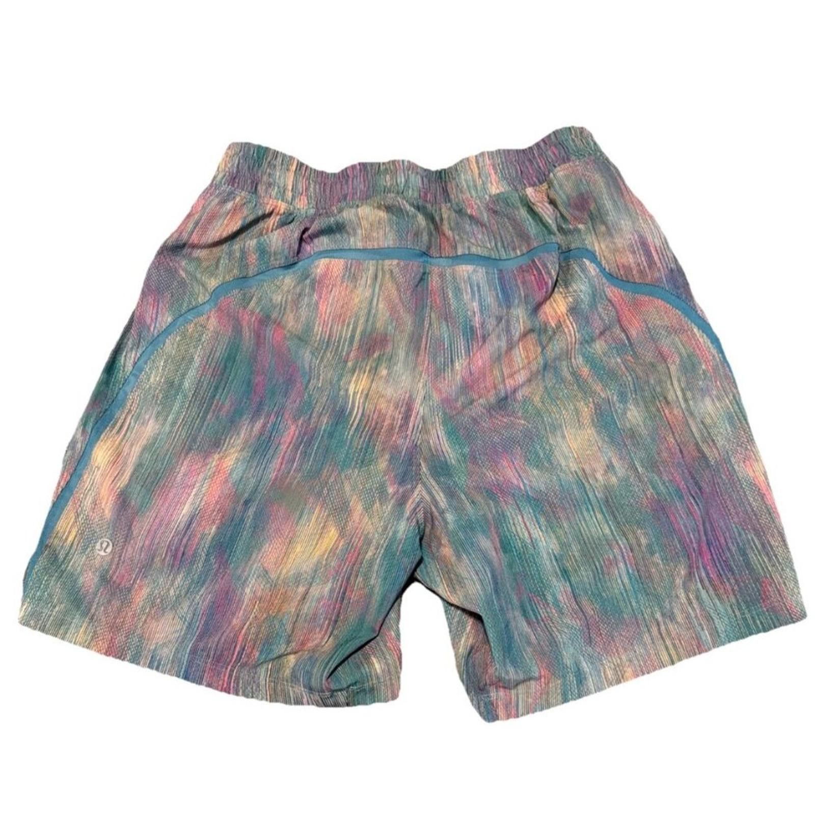 Lululemon LULULEMON PACE BREAKER LINED 7" Pixel Diffuse Multi PDIM Size US 30 / EU 46 - 1 Thumbnail