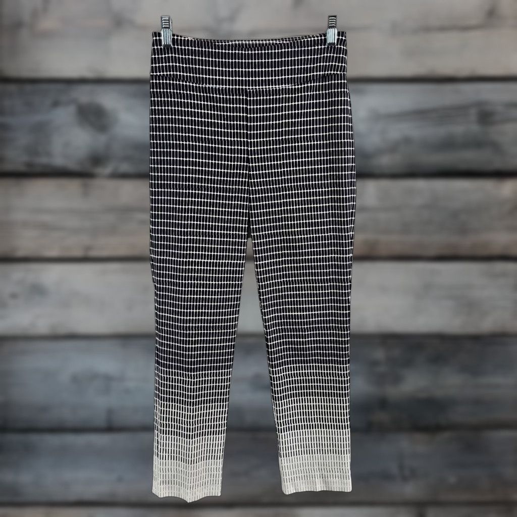 Joseph Ribkoff Joseph Ribkoff Womens Pants Sz 4 Black Printed Ankle Straight Rise 10" 27" Inseam Mid Black White Size 27" / US 4 / IT 40 - 1 Thumbnail