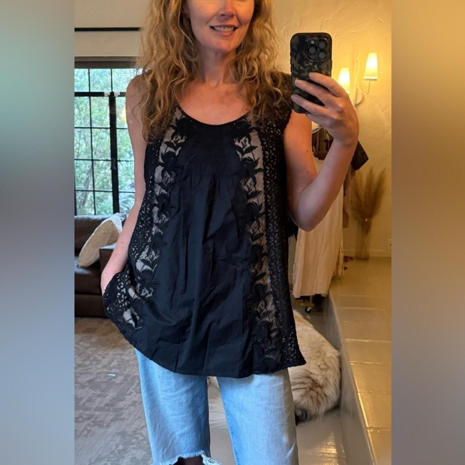 Other Anthro Lil Lace Embroidered Sleeveless Blouse Black Boho L Size L / US 10 / IT 46 - 1 Thumbnail