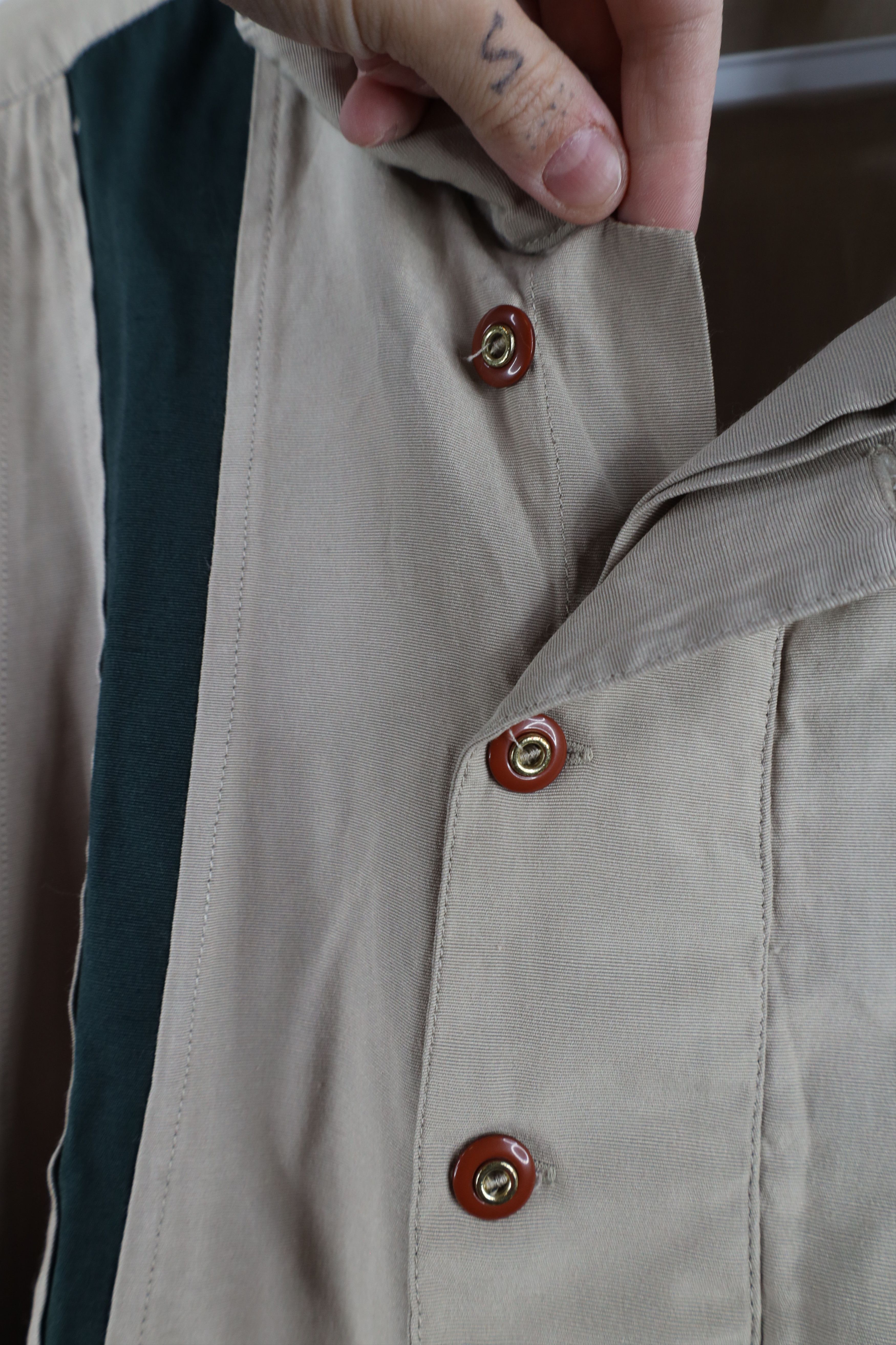 Vintage Vintage 90s Streetwear Blend Collared Button Shirt Beige Size US XL / EU 56 / 4 - 9 Thumbnail