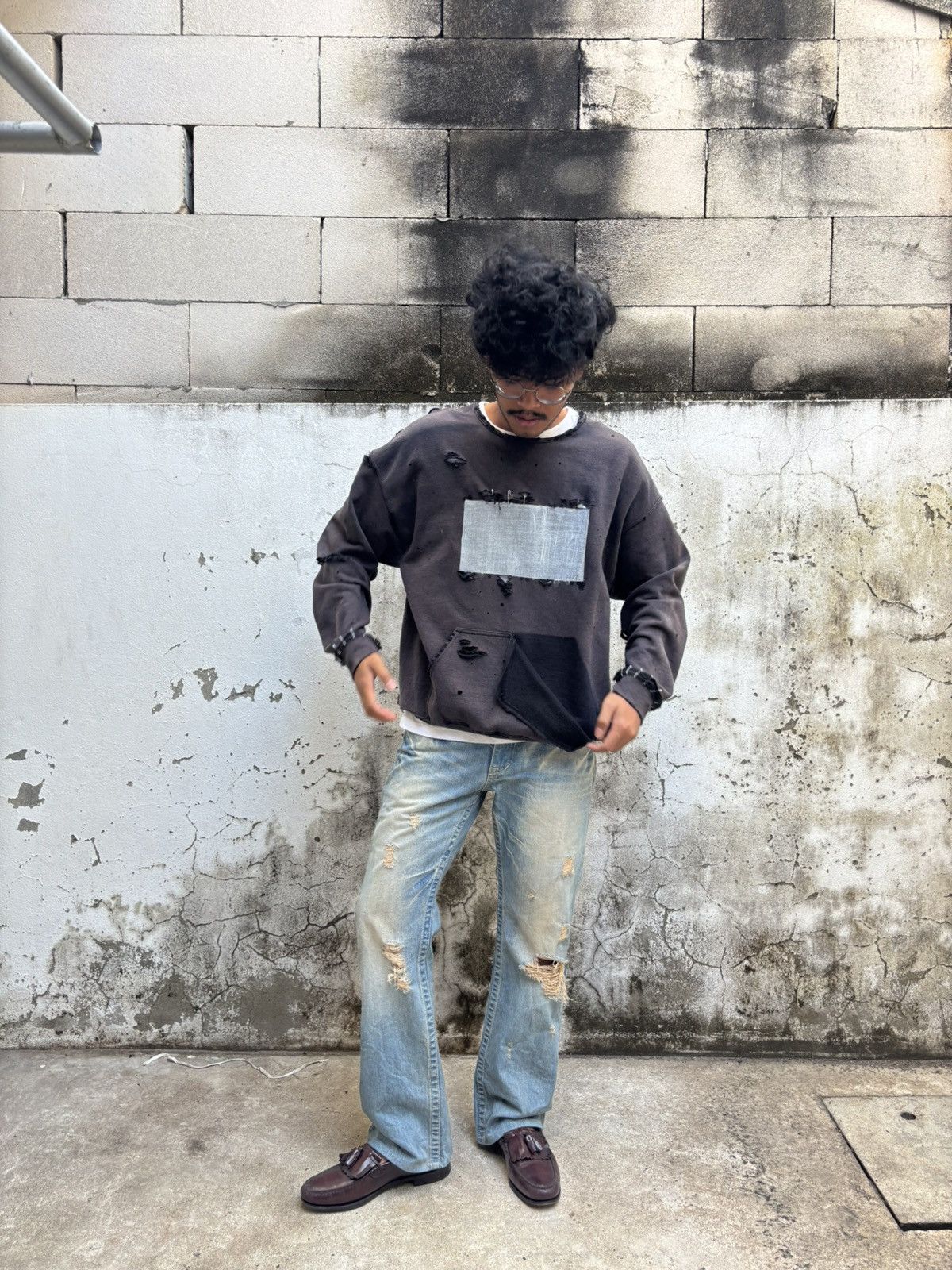 Vintage Thrashed Distressed Faded Sweatshirt ERD Grunge Size US L / EU 52-54 / 3 - 4 Thumbnail