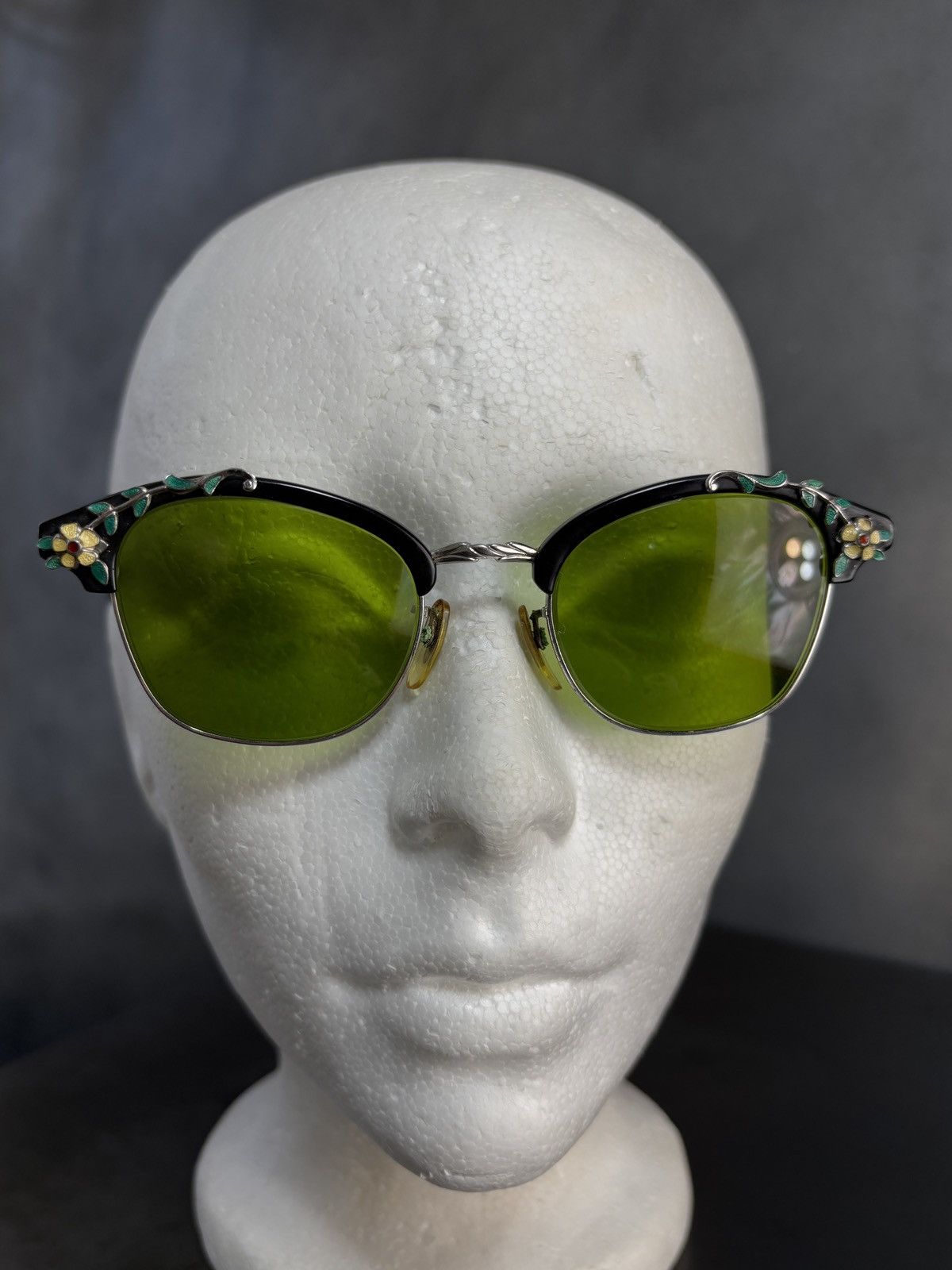 American Optical × Vintage 1960s American Optical Sunglasses True Vintage Ornate Floral Size ONE SIZE - 24 Thumbnail