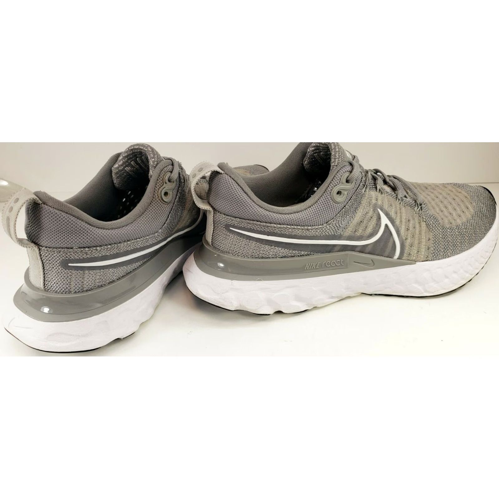 Nike Nike React Infinity Run Flyknit 2 Particle Gray 2021 Women's 8M 39EU Sneaker Size US 8 / IT 38 - 6 Thumbnail