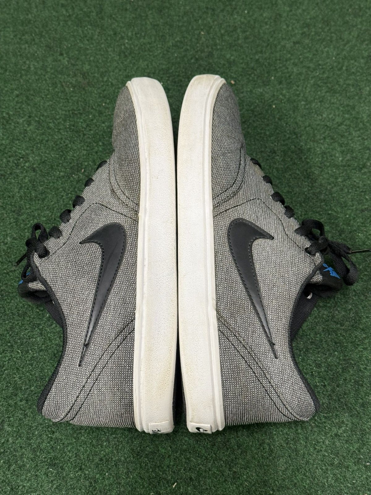 Nike SB Nike SB Check Solarsoft 8432896-004 Size US 11 / EU 44 - 4 Thumbnail