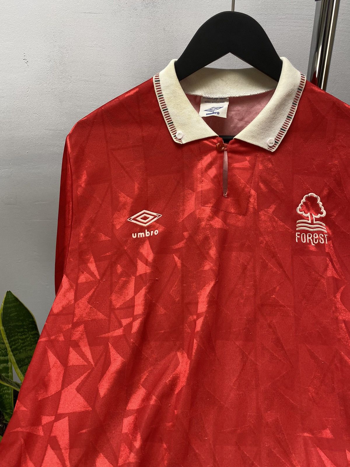 Umbro × Vintage Vintage 90s Notthingham Forest 1990-1992 Home Jersey Size US M / EU 48-50 / 2 - 15 Thumbnail
