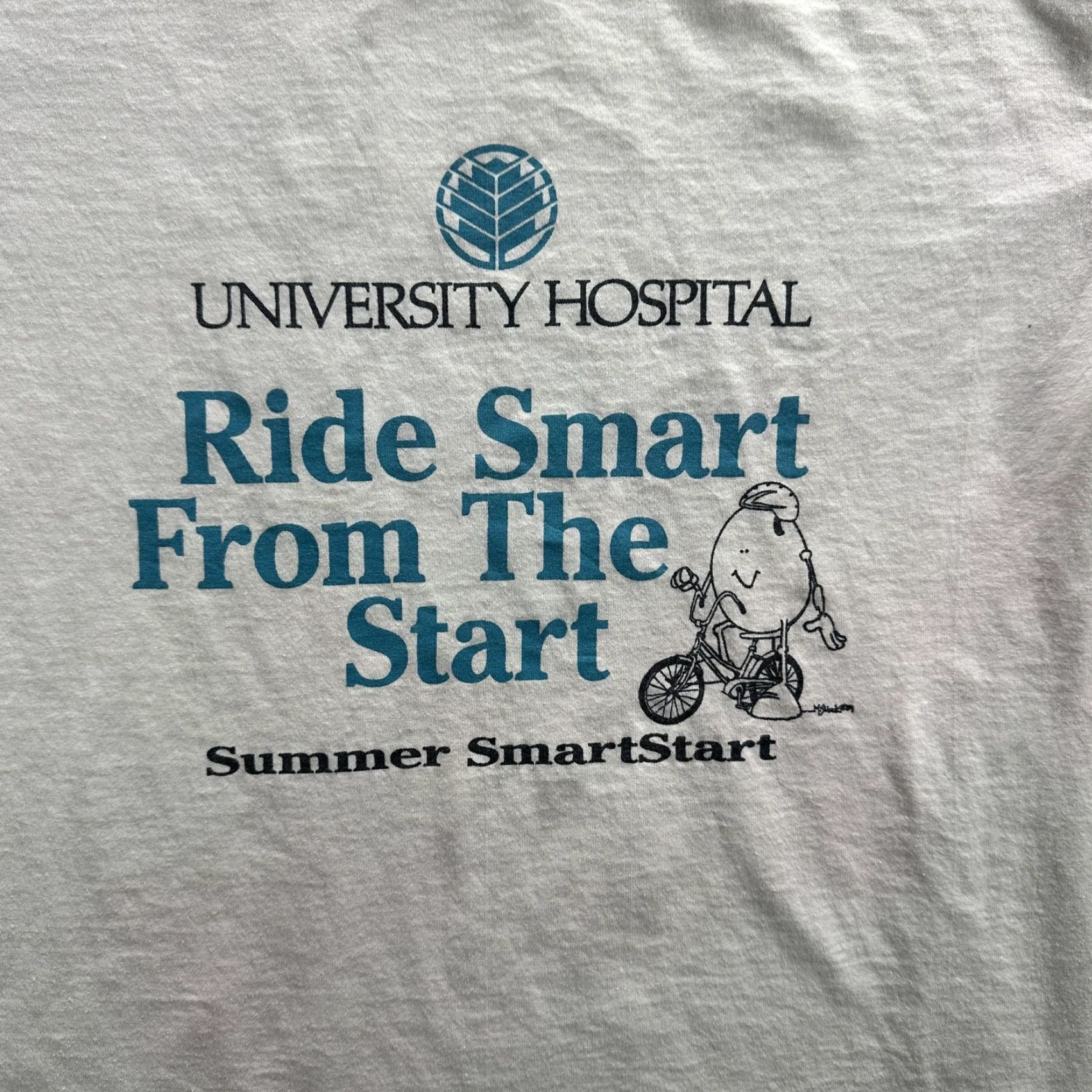 Hanes VINTAGE Hanes University Hospital Shirt Mens L White Short Sleeve Graphic Print 90s Ride Smart Summer SmartStart Size US L / EU 52-54 / 3 - 5 Thumbnail