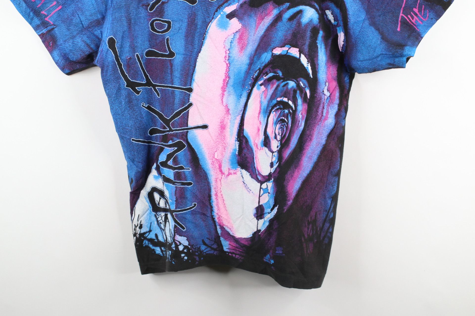 Vintage Vintage 90s All Over Print The Wall Pink Floyd Band T-Shirt Size US L / EU 52-54 / 3 - 3 Thumbnail