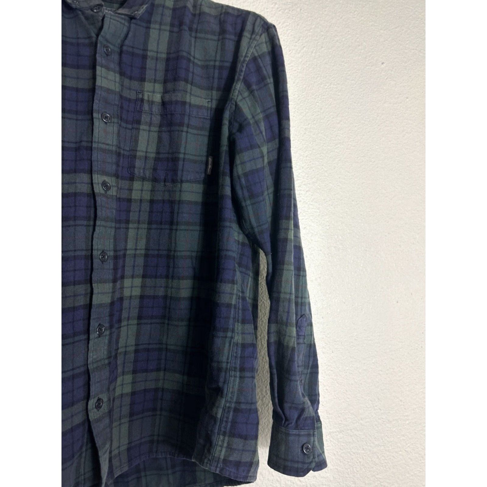 Eddie Bauer Eddie Bauer Mens Large Classic Fit Plaid Blue Button-Up Shirt Size US L / EU 52-54 / 3 - 4 Thumbnail