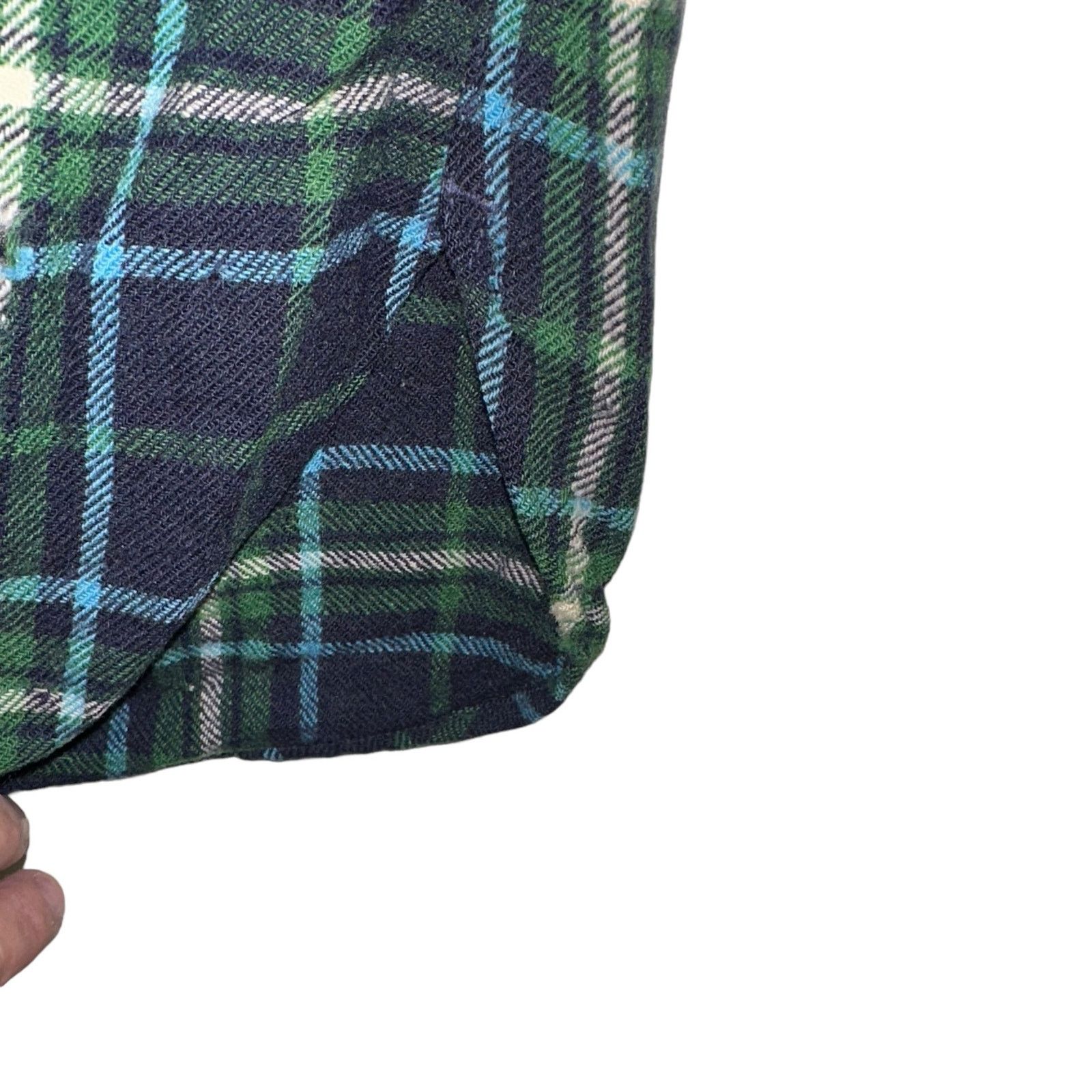 Pendleton Pendleton Vintage Wool Plaid Button Down Heavily Distressed Size US XL / EU 56 / 4 - 6 Thumbnail