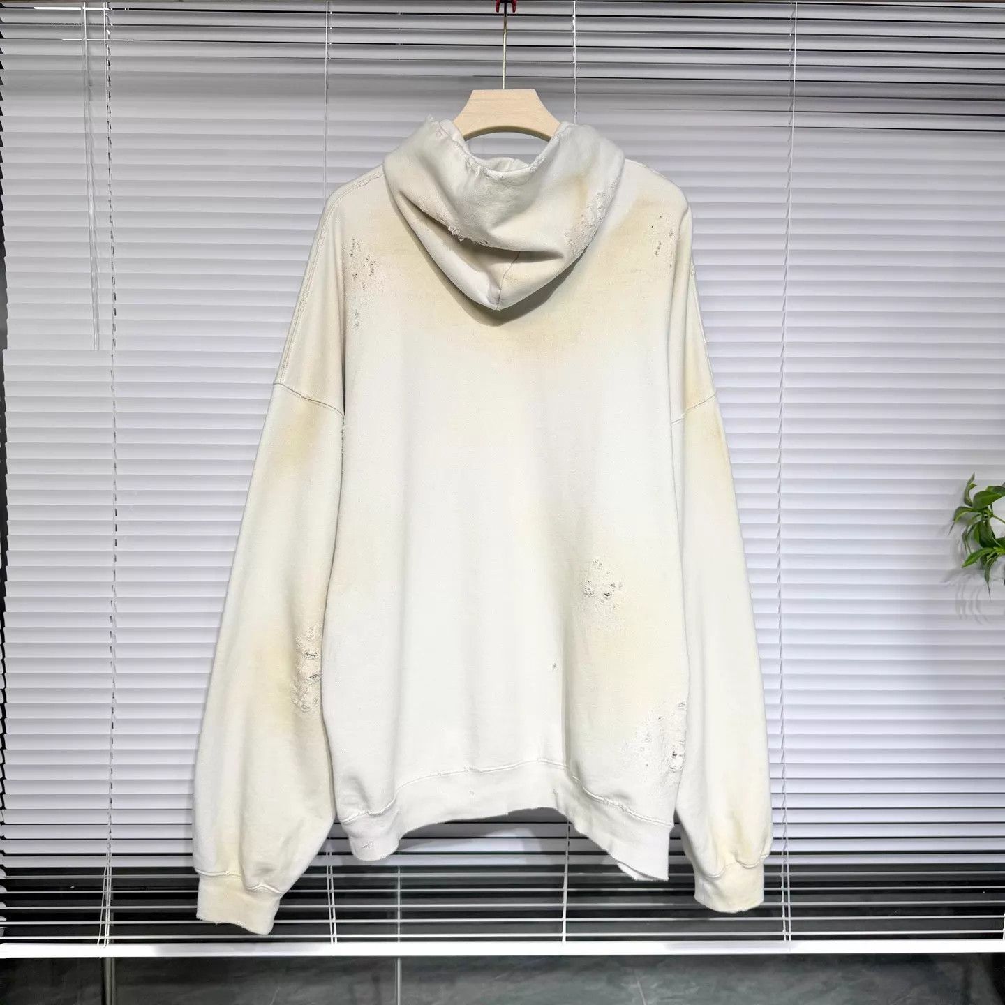 Balenciaga Balenciaga MU Embroidered Mud Dyed Distress Hoodie 3 Size US L / EU 52-54 / 3 - 2 Thumbnail