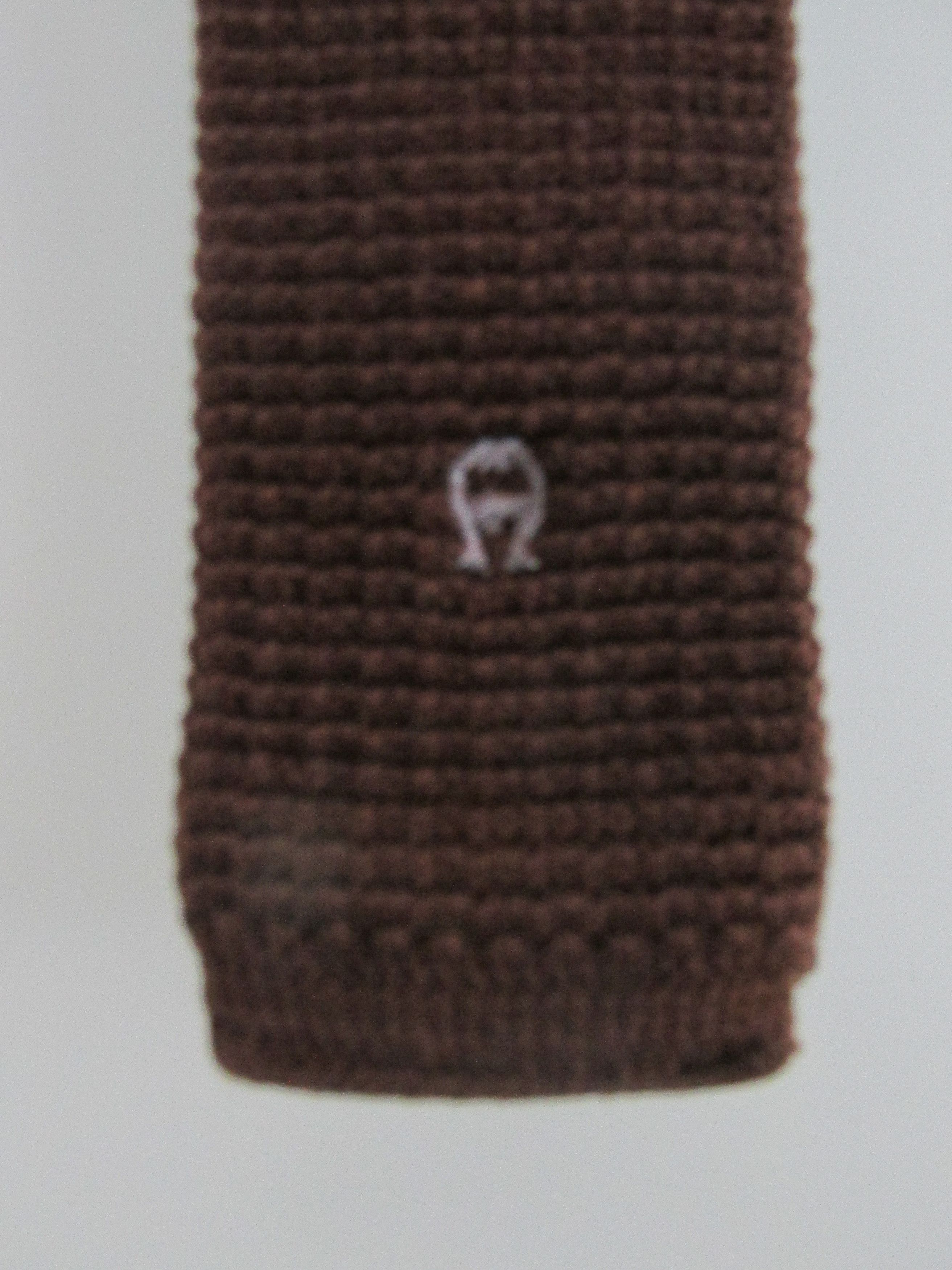 Etienne Aigner Etienne Aigner Flat/Square Bottom Vintage Men's Knit Tie Size ONE SIZE - 4 Thumbnail