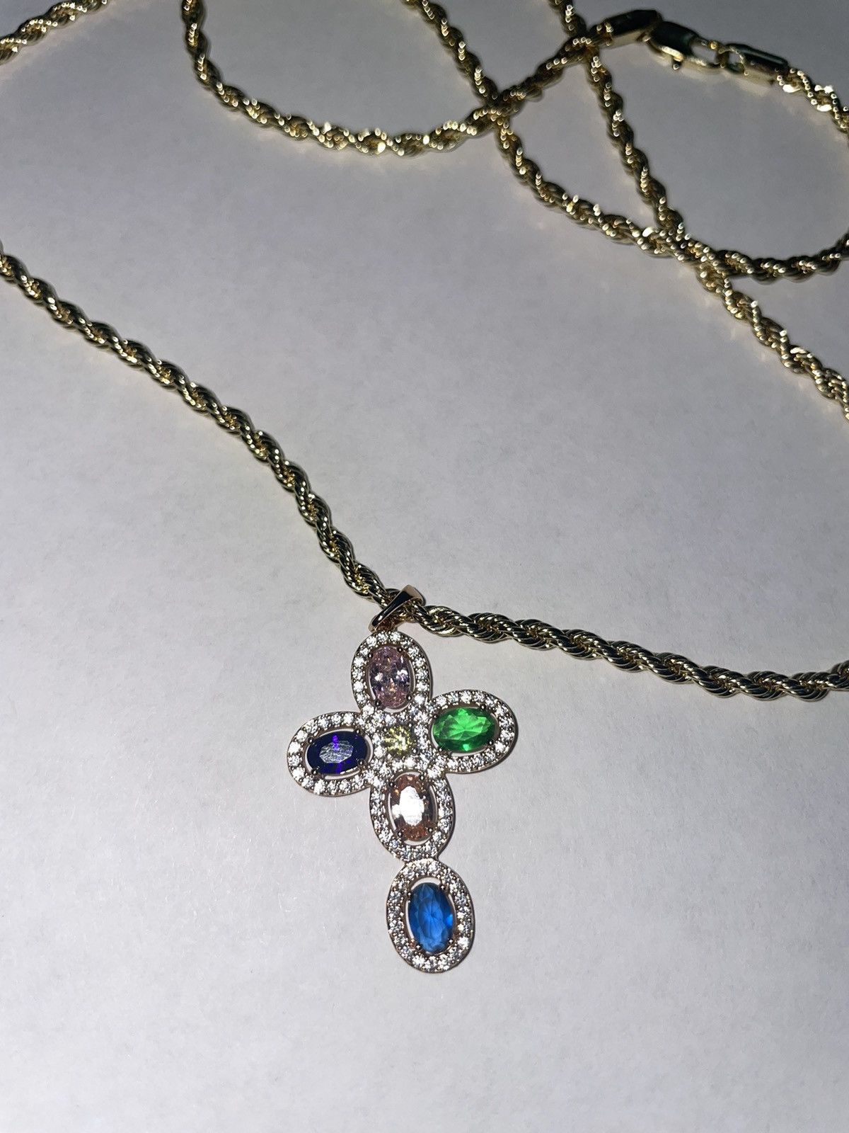 Vintage Gold cross chain Size ONE SIZE - 3 Thumbnail