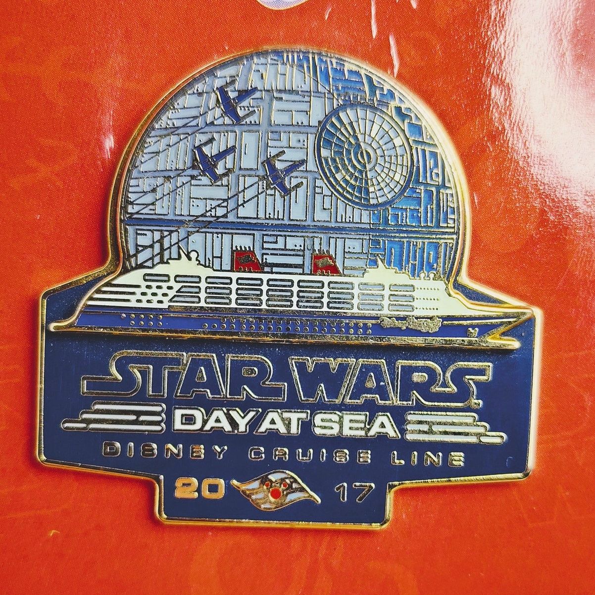 Disney DCL Star Wars Day At Sea 2017 Limited Release Pin NIP Size ONE SIZE - 2 Thumbnail
