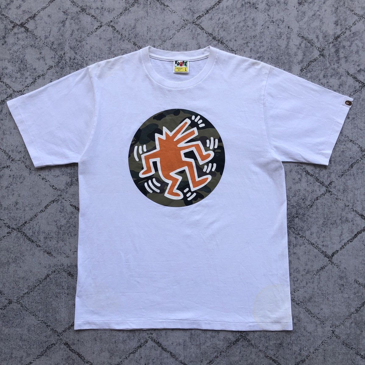 Bape × Keith Haring RARE A Bathing Ape x Keith Haring Dancing Dog Barking Tee Size US L / EU 52-54 / 3 - 1 Thumbnail
