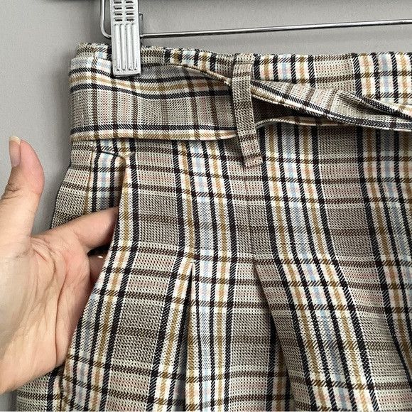 Massimo Dutti Massimo Dutti Plaid Linen Blend Bermuda Paperbag Shorts - 8 Size 30" / US 8 / IT 44 - 4 Thumbnail