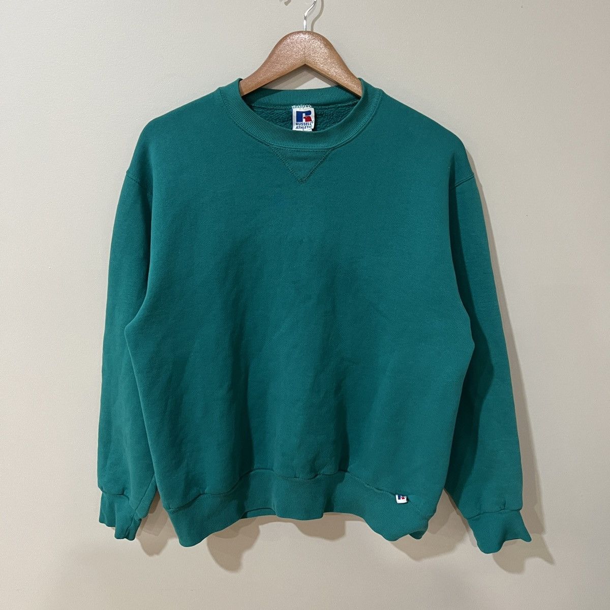 Russell Athletic Vintage made in USA 1990s Russell Teal Crewneck Sweatshirt Size US L / EU 52-54 / 3 - 1 Thumbnail