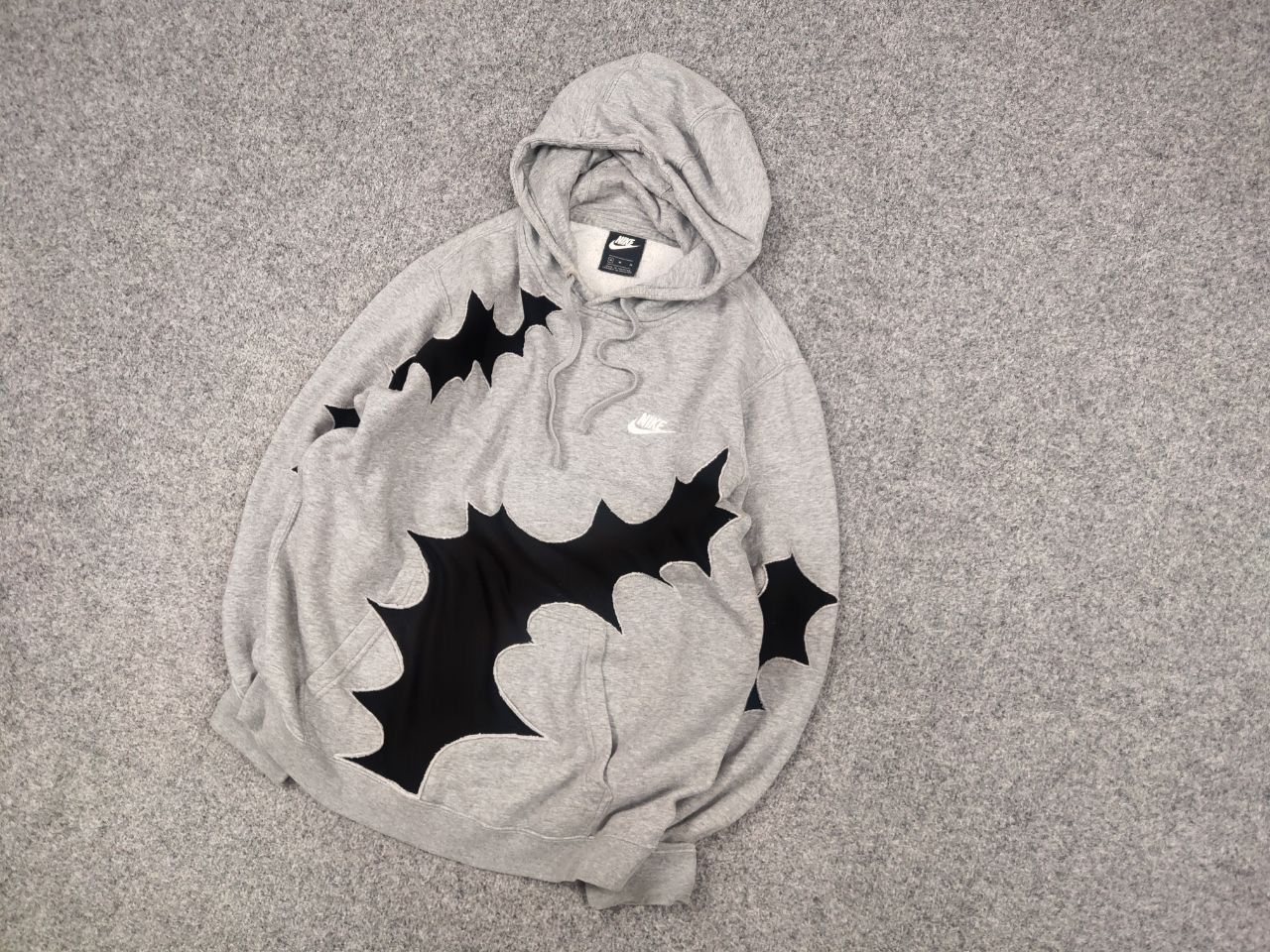 Nike Vintage Nike Gray Hoodie Y2K Style Designer Exclusive Size US M / EU 48-50 / 2 - 3 Thumbnail
