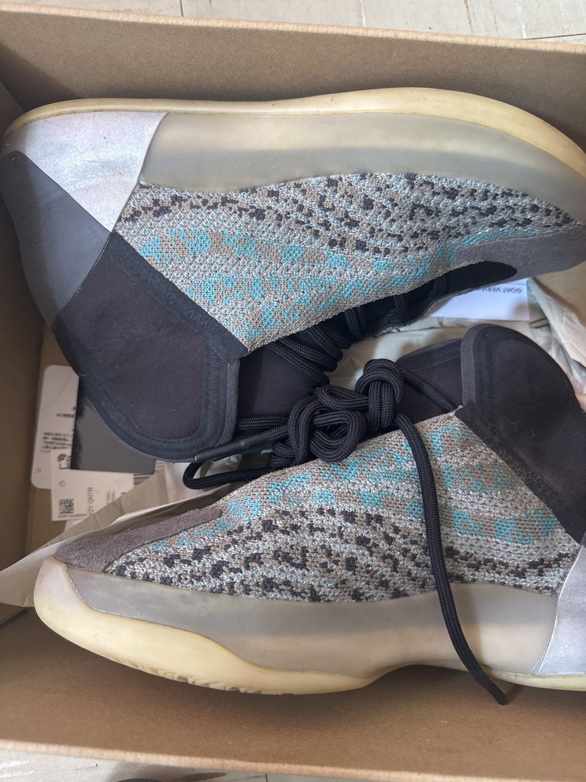 Yeezy YZY QNTM Size US 7 / EU 40 - 6 Thumbnail