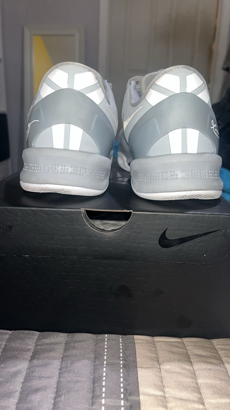 Nike Nike Kobe 8 Protro “Wolf Grey” Size US 10 / EU 43 - 8 Thumbnail