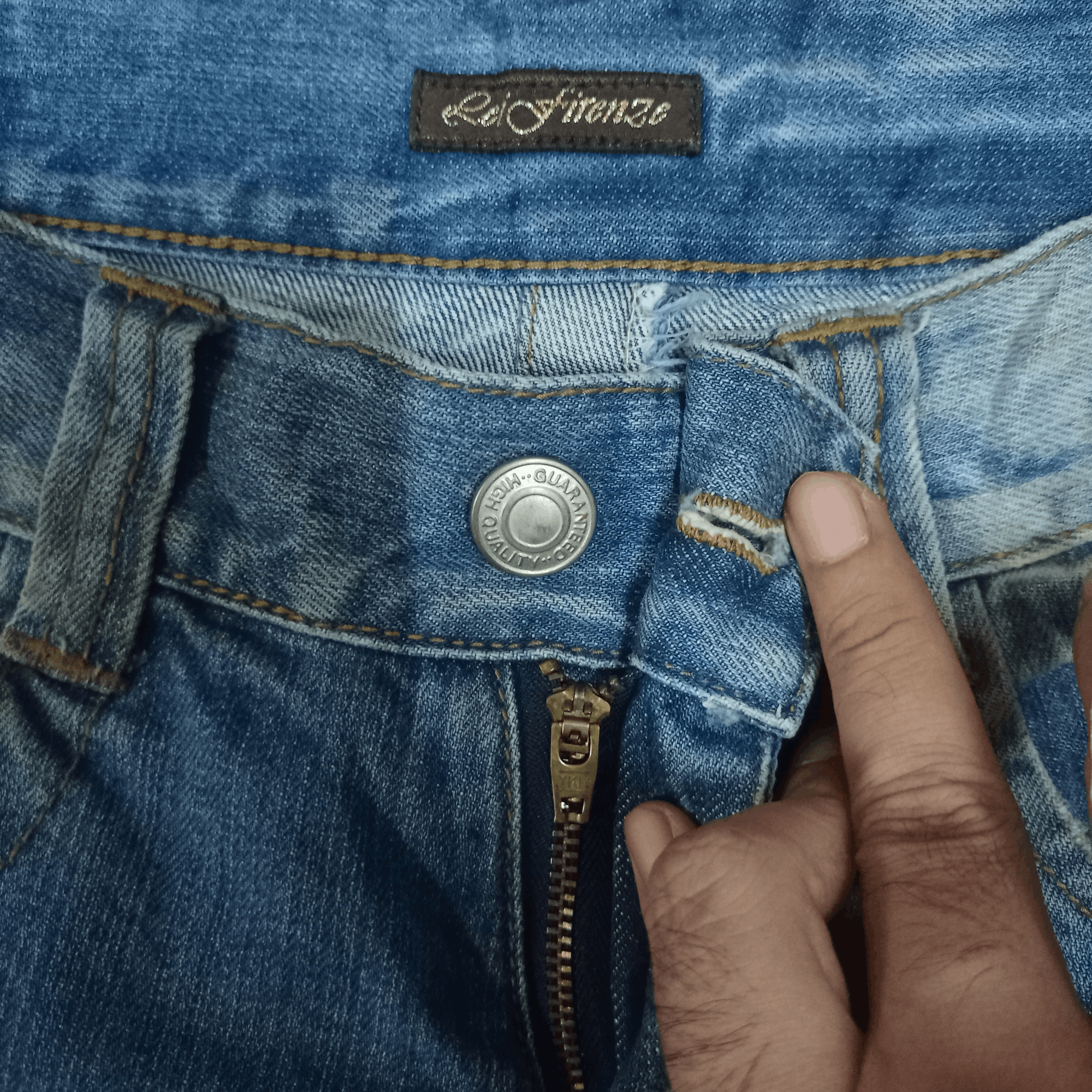 Japanese Brand Vintage Japanese Brand Paint Splatters Grunge Flare Jeans Size US 31 - 3 Thumbnail