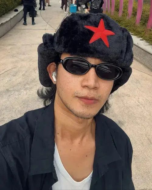 Anime × Japanese Brand Red Star Lei Feng Outdoor Ear Flaps Hat Size ONE SIZE - 4 Thumbnail