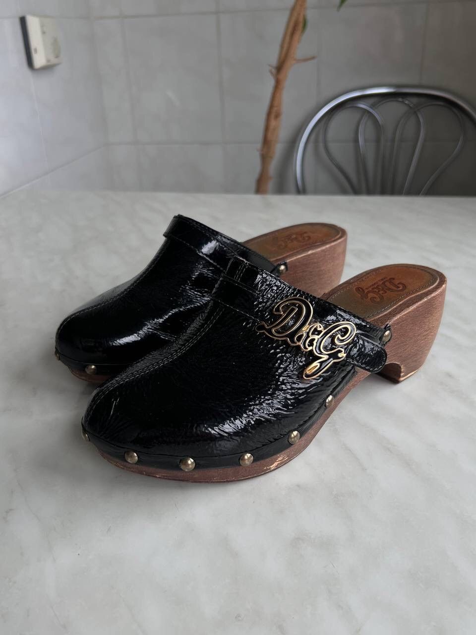 Dolce & Gabbana Dolce & Gabbana Clogs 90s/00s Vintage Sandals Woods Learher Size US 7.5 / IT 37.5 - 3 Thumbnail