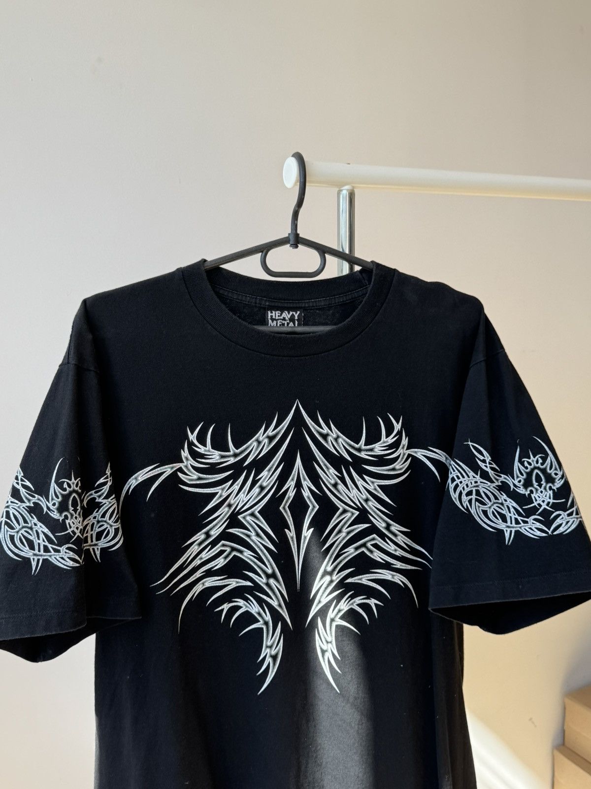 Vintage Vintage Tribal Y2K T-shirt Size US XL / EU 56 / 4 - 2 Thumbnail