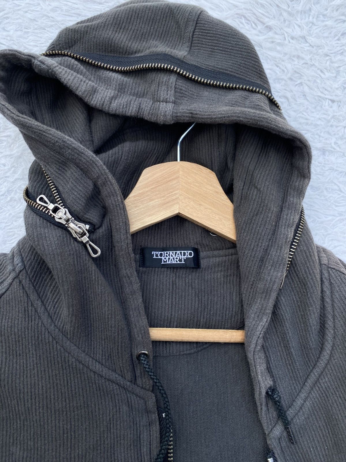 Tornado Mart Tornado Mart Japanese Brand Zippered Pocket Sweater Hoodie Size US S / EU 44-46 / 1 - 7 Thumbnail