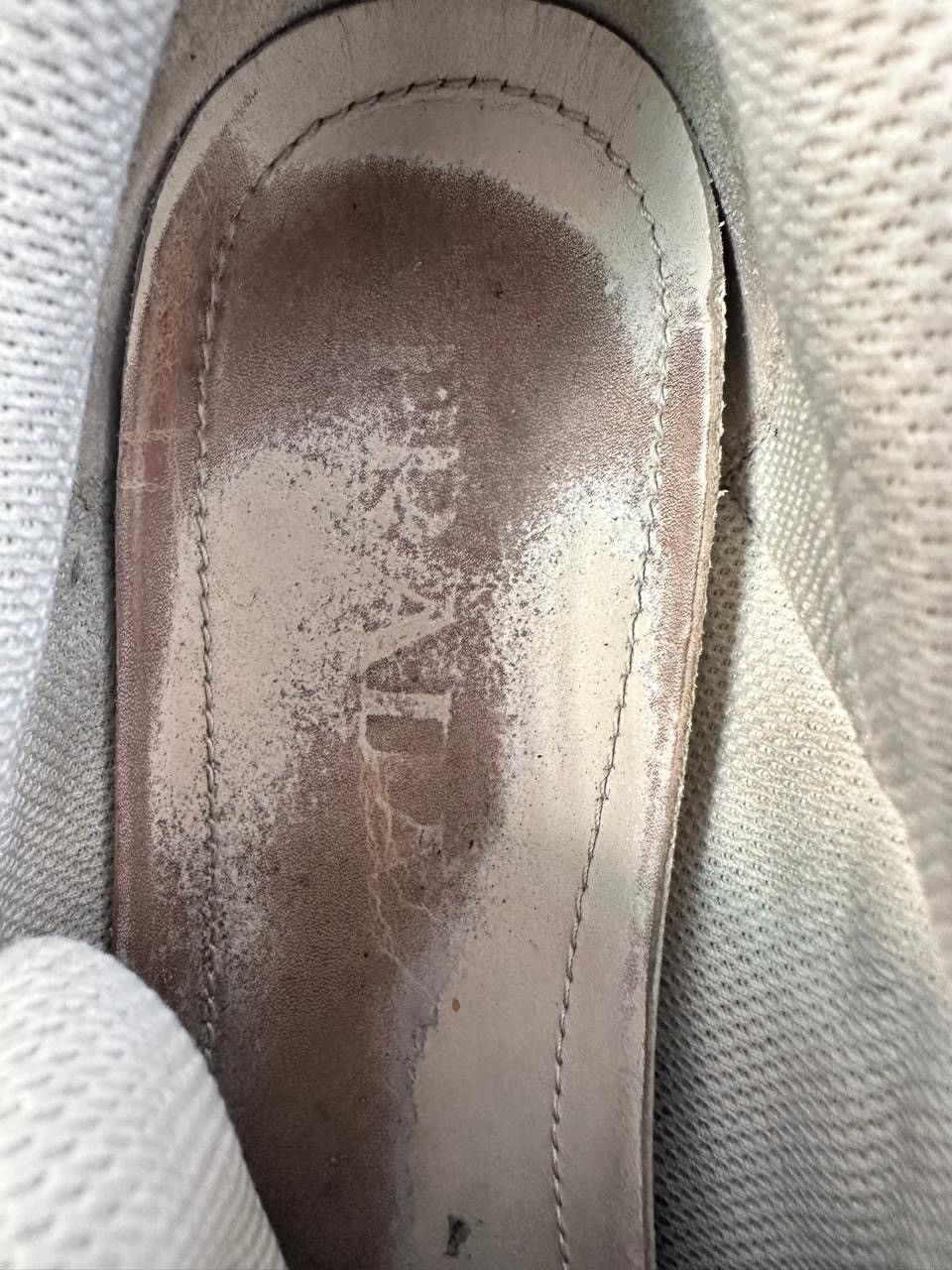 Prada Prada White Leather Low Top Sneakers Size 6.5 UK/ 7 US Size US 7.5 / EU 40-41 - 6 Thumbnail