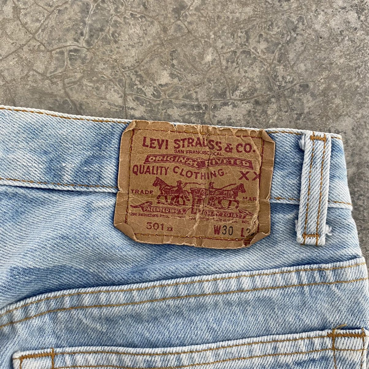Levi's VTG Late 80’s Levis 501xx Acid Washed Blue Jeans Size US 28 / EU 44 - 22 Thumbnail