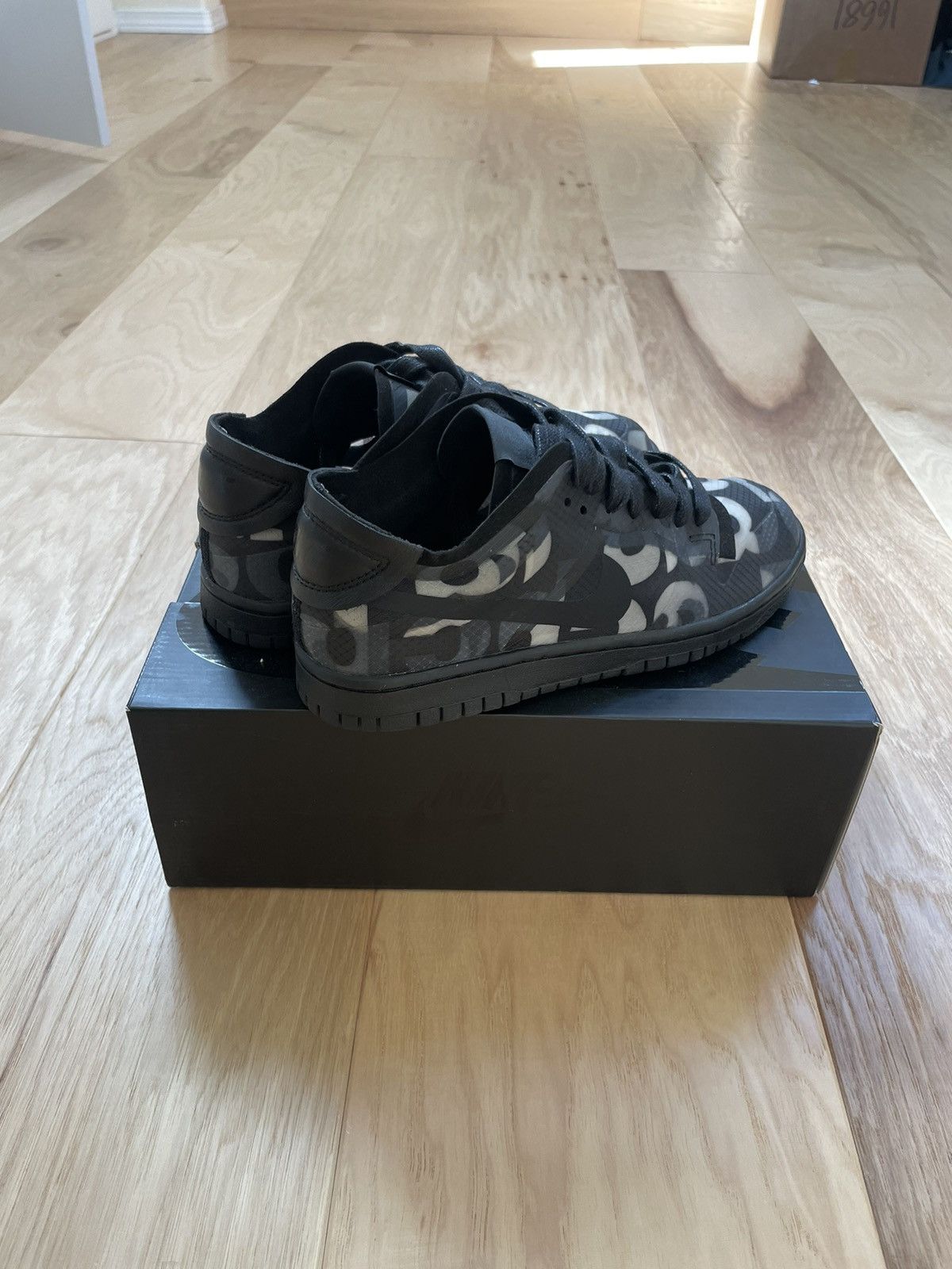 nike dunk low comme des garcons print