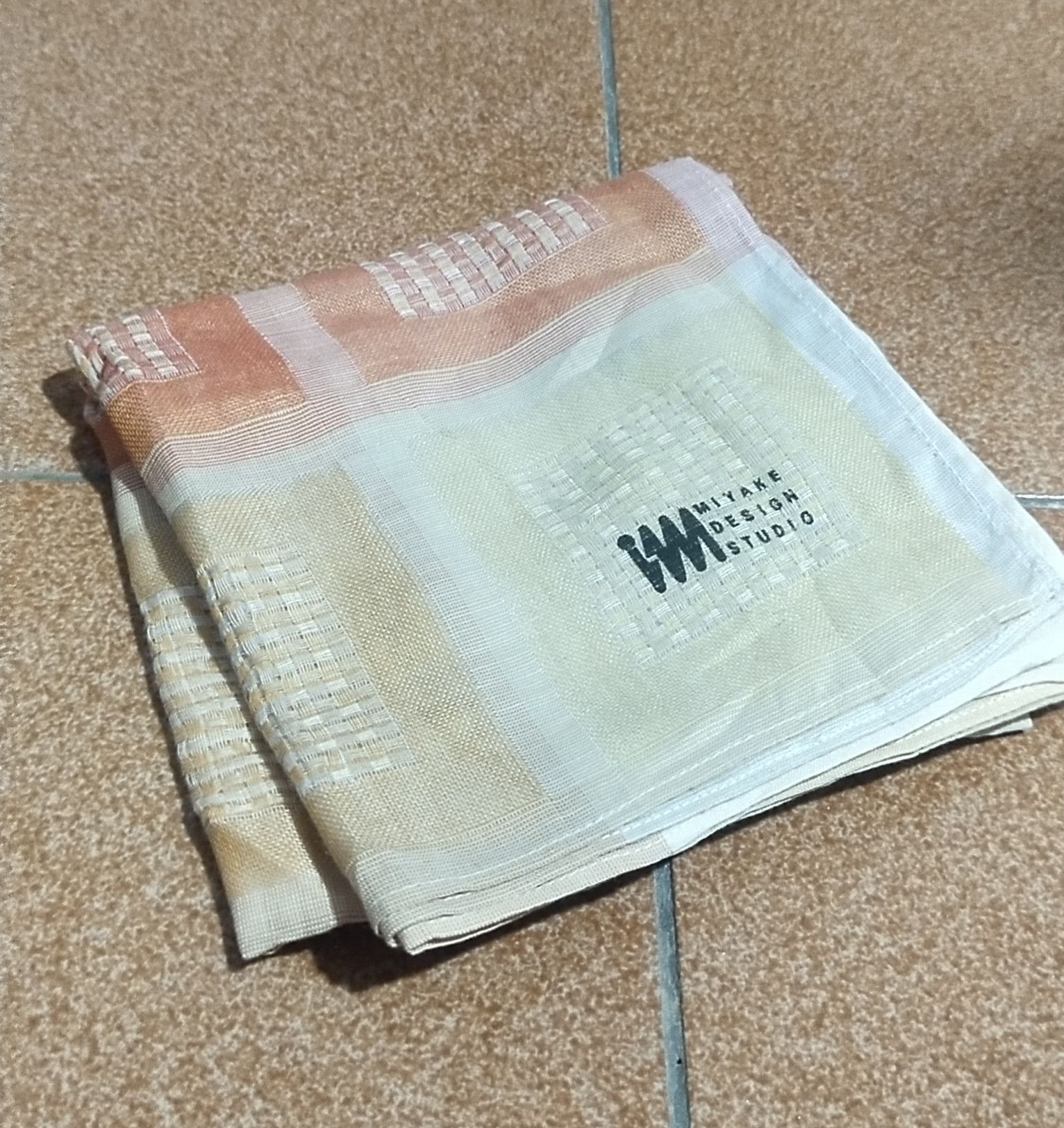 Issey Miyake Final Drop Issey Miyake Multicolour Handkerchief Size ONE SIZE - 6 Thumbnail
