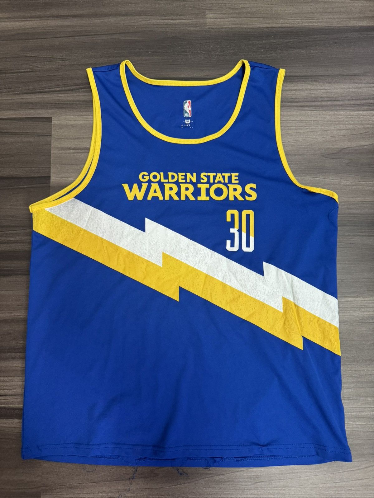 NBA NBA UNK Golden State Warriors Stephen Curry Jersey Size XL Size US XL / EU 56 / 4 - 1 Thumbnail