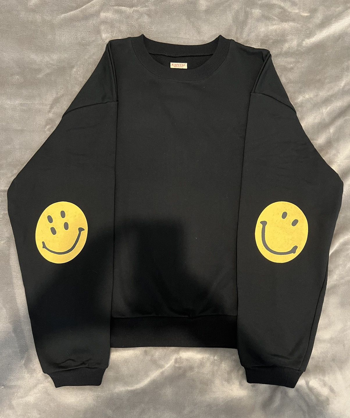 Kapital Kapital smiley patch sweater black | Grailed