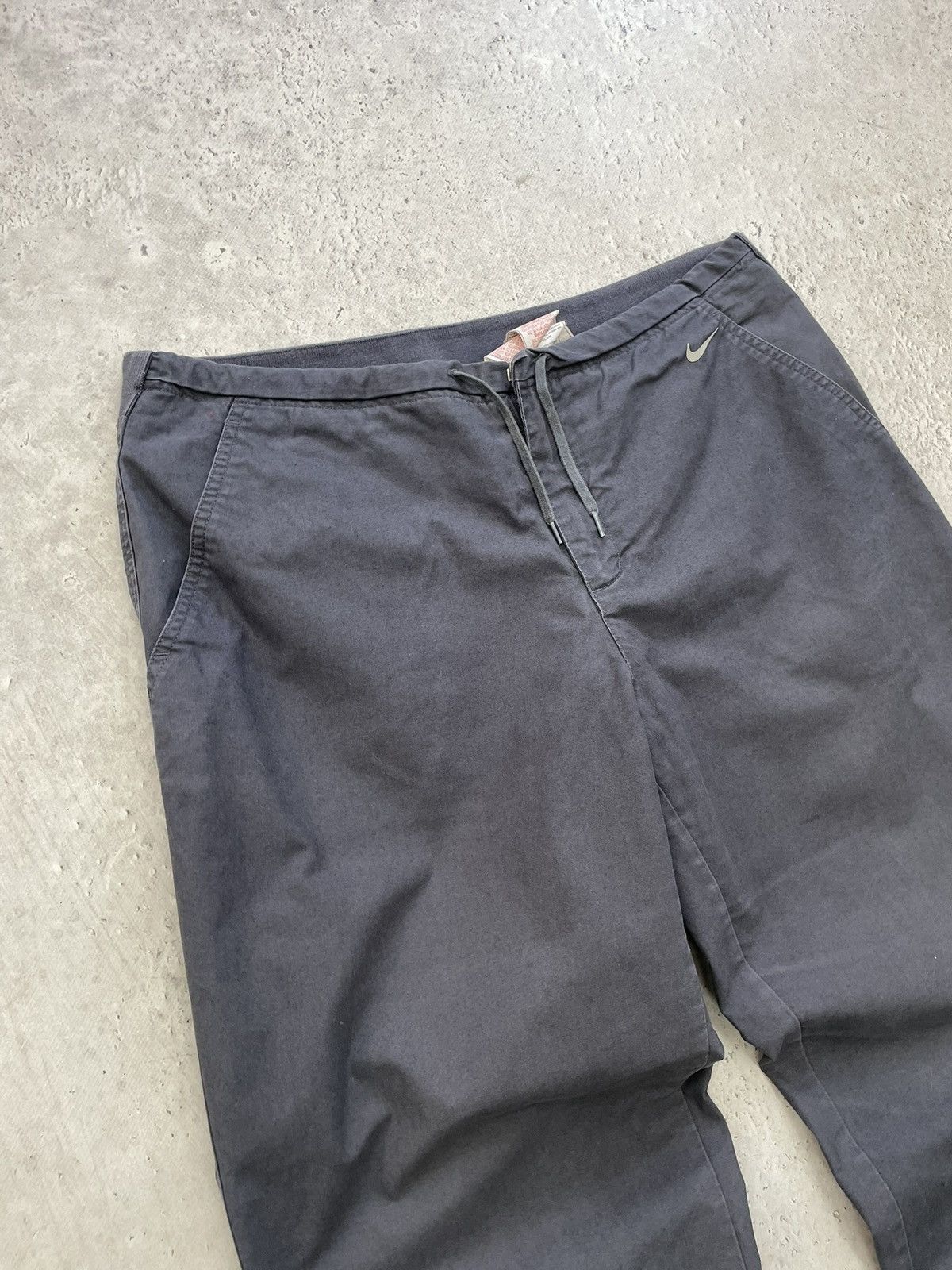 Nike Nike japanese y2k zipper archival drill pants cargo Size US 34 / EU 50 - 5 Thumbnail