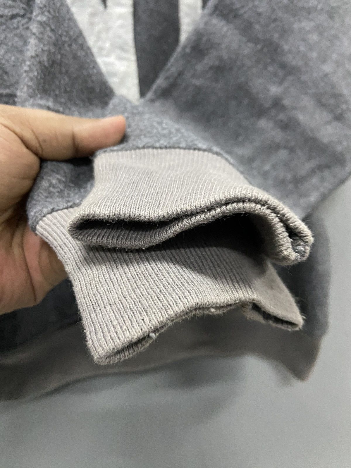 United Colors Of Benetton UNITED COLORS OF BENETTON HOODIE GREY Size US M / EU 48-50 / 2 - 5 Thumbnail