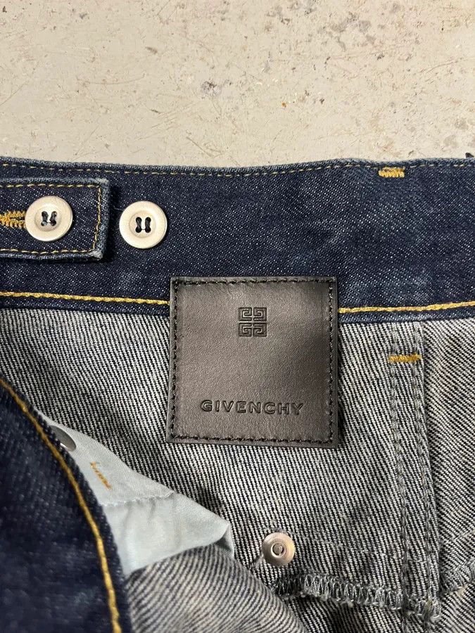 Givenchy SS2024 Givenchy 4G Cargo Denim Brut Carpenter Jeans Size US 32 / EU 48 - 9 Thumbnail