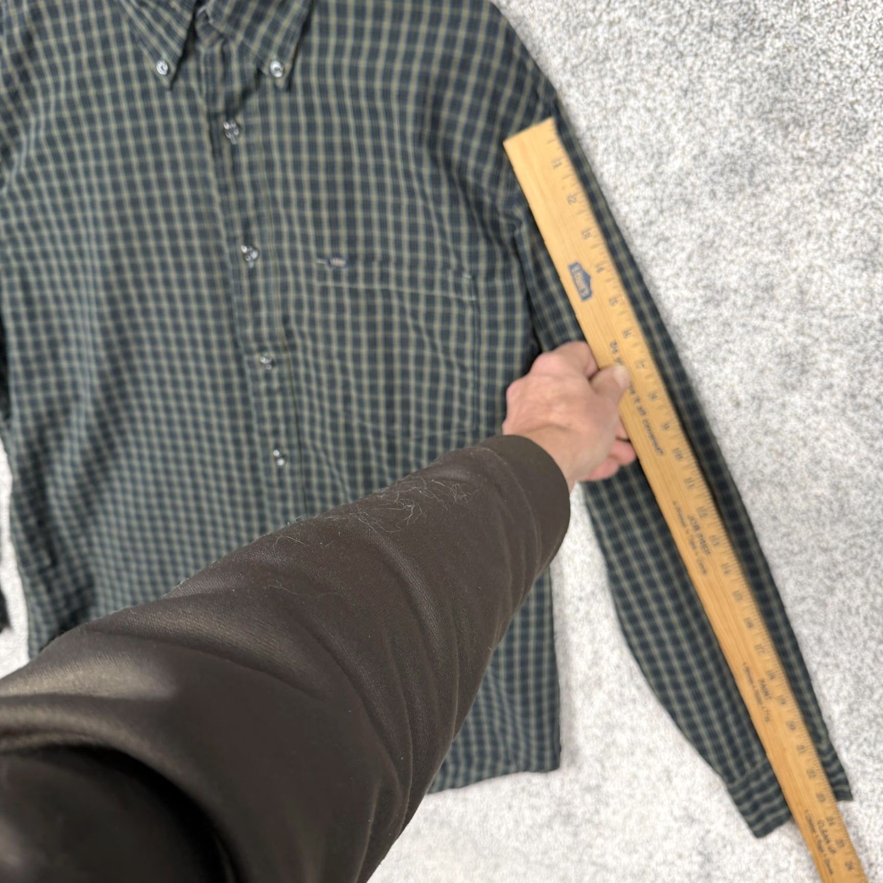 Izod VINTAGE Izod Shirt Mens L Green Plaid 90s Button-Down Casual Long Sleeve Shirts Size US L / EU 52-54 / 3 - 3 Thumbnail