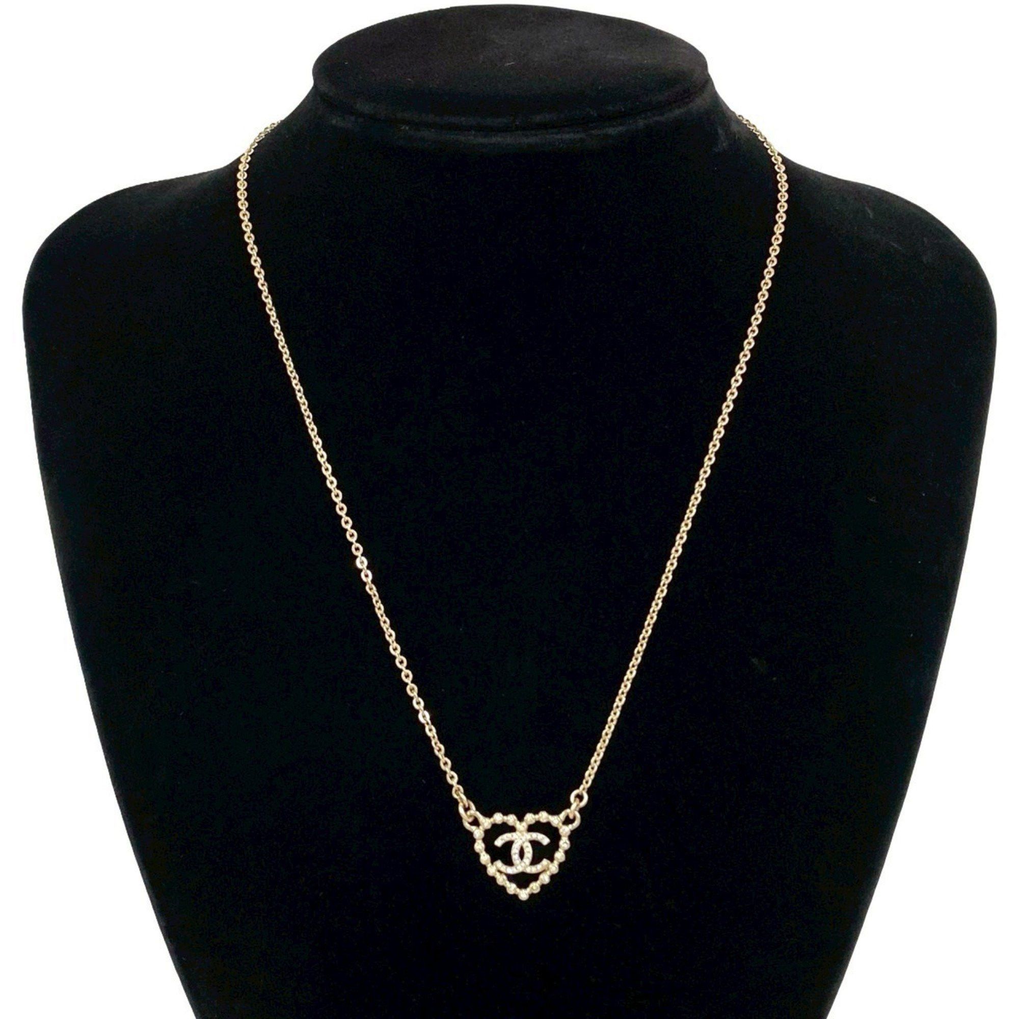 Chanel CHANEL Coco Mark Heart Motif Rhinestone Plated Chain Necklace in Silver 80961 Size ONE SIZE - 1 Thumbnail