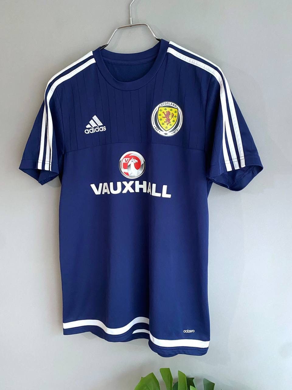 Adidas Scotland National Team Training Football Soccer Jersey, M Size US M / EU 48-50 / 2 - 3 Thumbnail