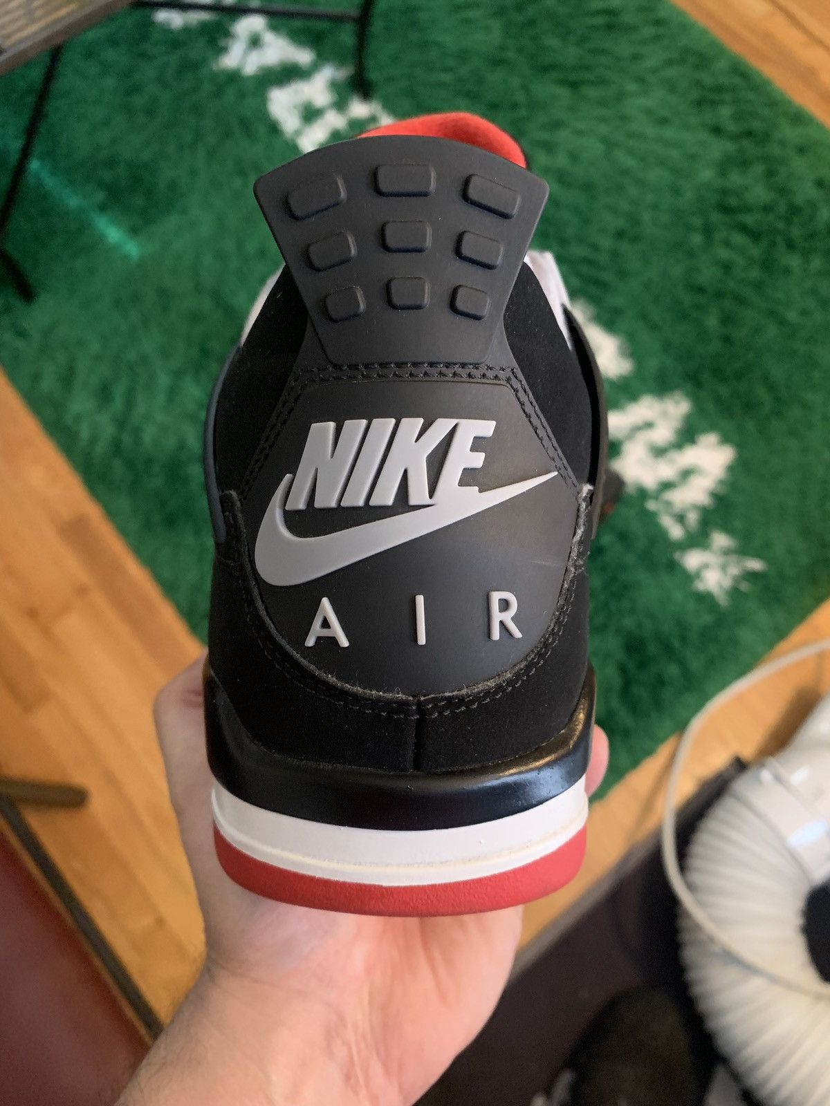 Jordan Brand × Nike Jordan 4 Bred 2019 Size US 11 / EU 44 - 15 Thumbnail
