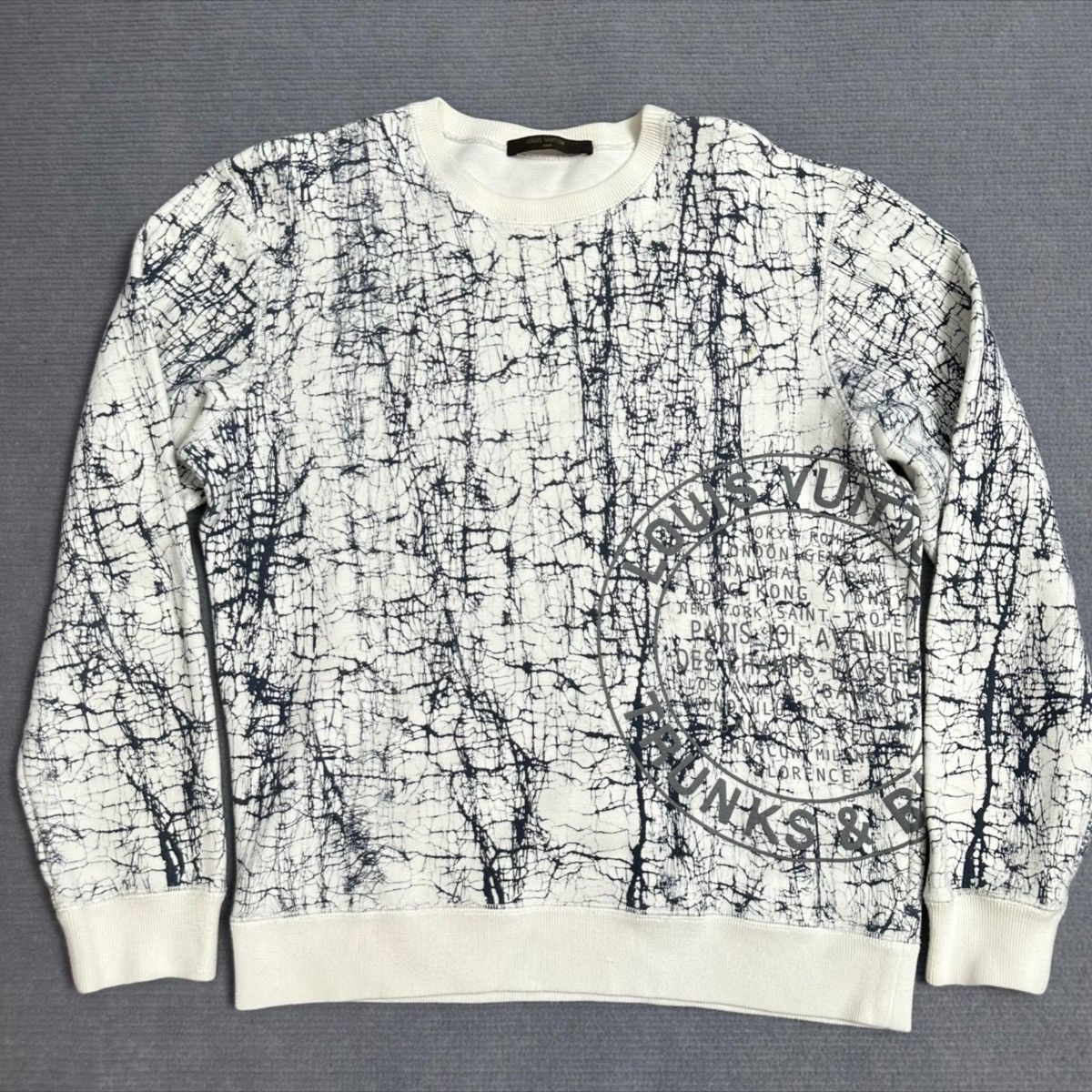 Louis Vuitton Louis Vuitton Printed Sweatshirt Size US M / EU 48-50 / 2 - 1 Thumbnail