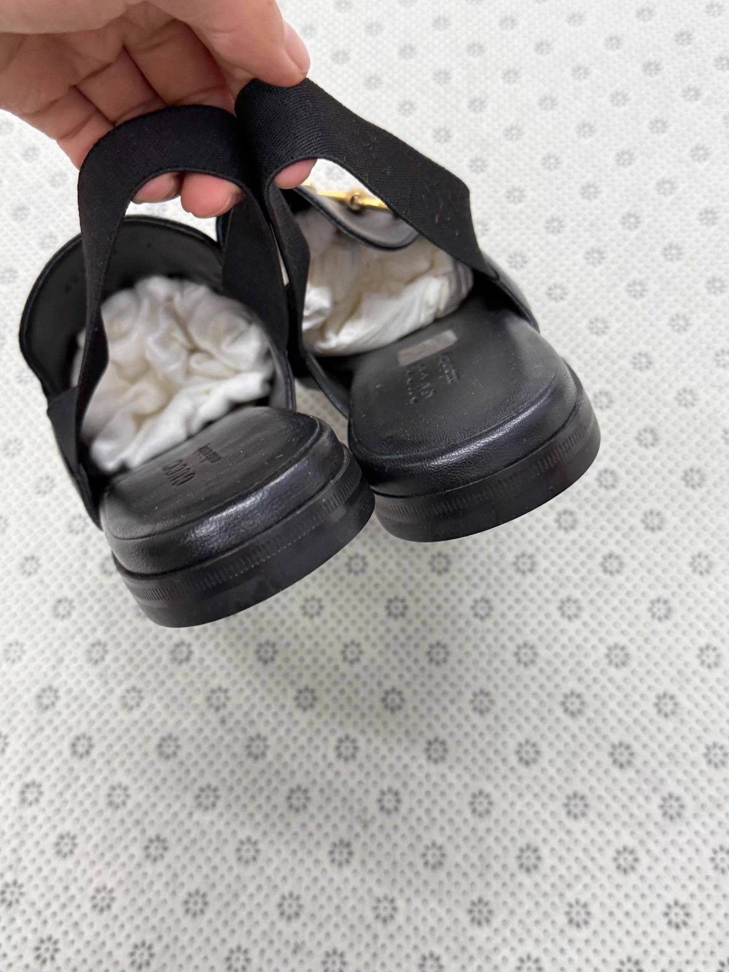 Gucci Gucci Black Gold Horsebit Mule Slides US 7 Size US 7 / EU 40 - 4 Thumbnail