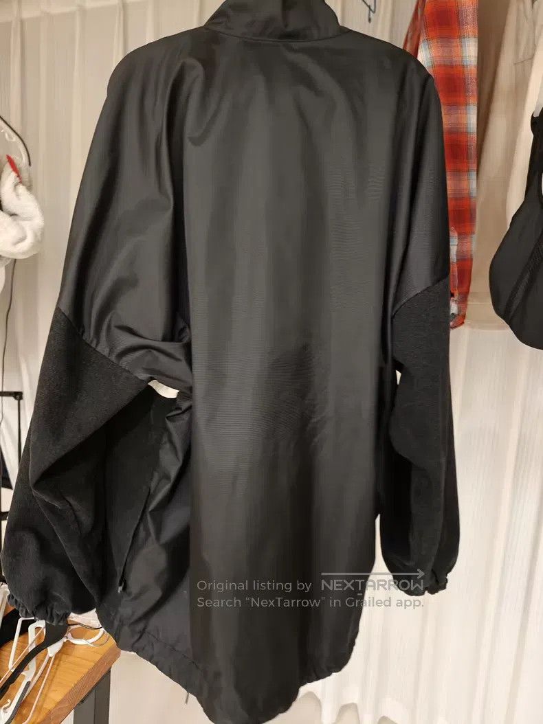 Balenciaga Balenciaga Black and White Logo Nylon Jacket Size XXS / US 00 / IT 34 - 6 Thumbnail