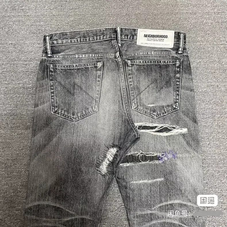 Neighborhood Neighborhood size M Washed Destroyed King of the Cows Size US 27 - 4 Thumbnail