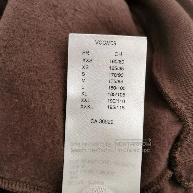Louis Vuitton Louis Vuitton Cotton Graphic Hoodie in Brown. Size US S / EU 44-46 / 1 - 7 Thumbnail