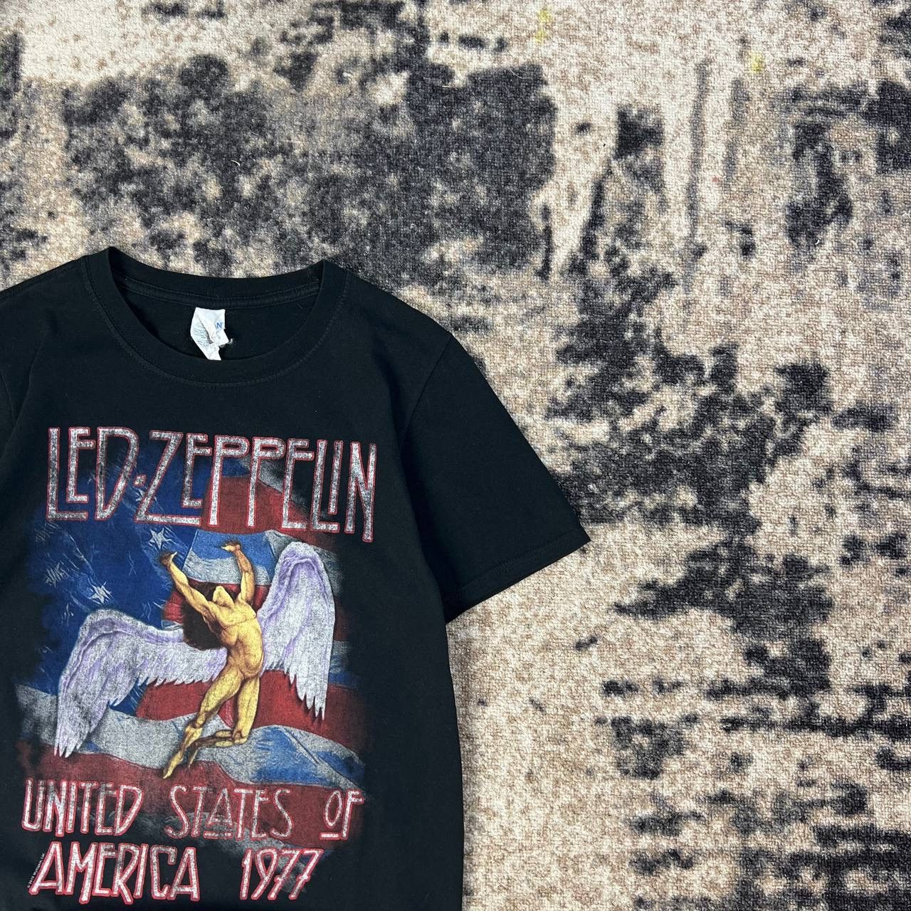 Led Zeppelin Led Zeppelin Vintage Y2K Big Logo Rock Band T-Shirt 1TS53 Size US S / EU 44-46 / 1 - 2 Thumbnail
