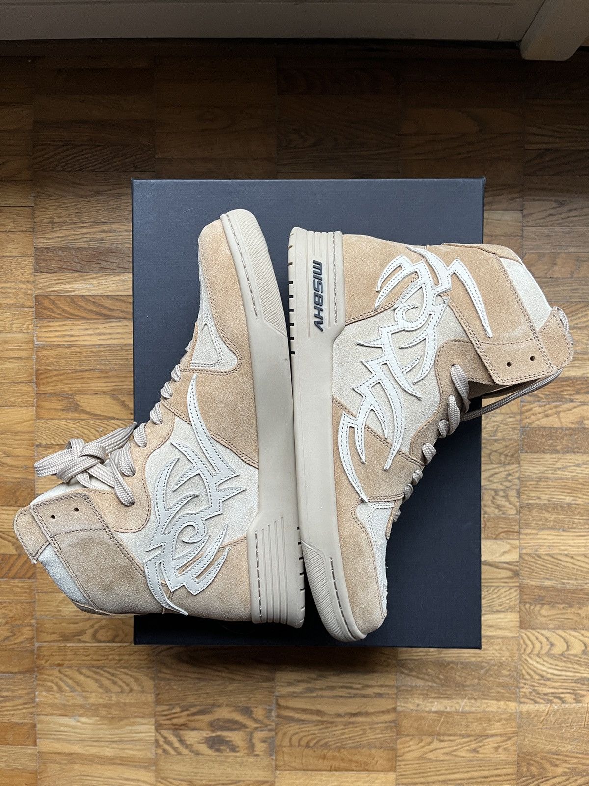 Misbhv Never-Worn MISBHV High Top, Beige, Size EU 40, US 9.5 Size US 9.5 / IT 39.5 - 1 Thumbnail